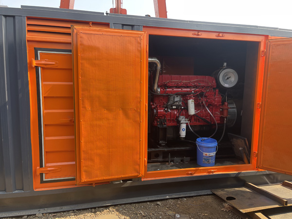 新干哪些因素会影响 200KW 柴油发电机的燃油消耗率？